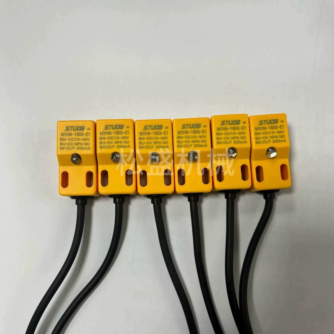 Injection Molding Robot Rectangular Switch Full Servo Capacitive Proximity Sensor Anti Interference